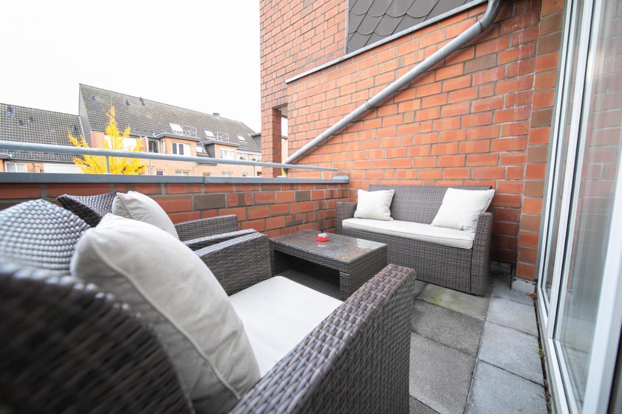 Shiny - Zentral Mit Balkon - Messe - Kueche * Neuss
